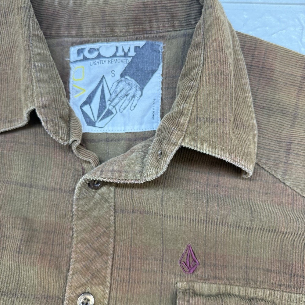 Volcom Brown Corduroy Shirt Long Sleeve Skate Snowboard Shirt Jacket Mens Small - Picture 2 of 4